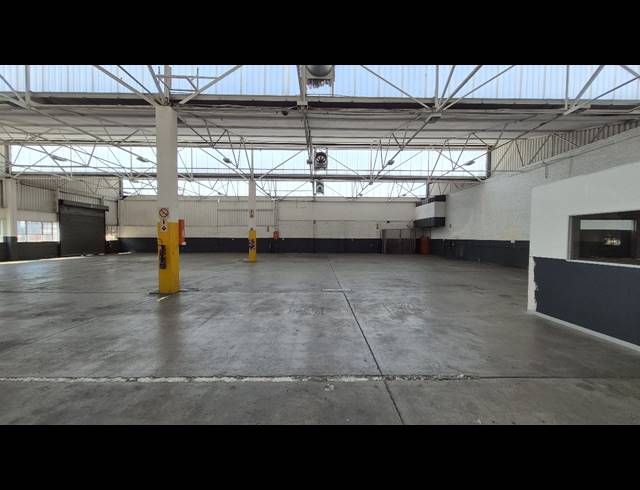 820M² FACTORY TO LET IN BOKSBURG EAST